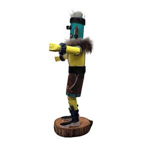 Wood kachina doll unsigned
